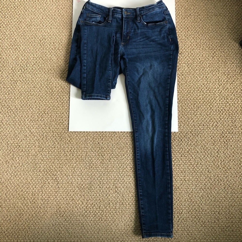 universal thread curvy skinny dark blue jeans